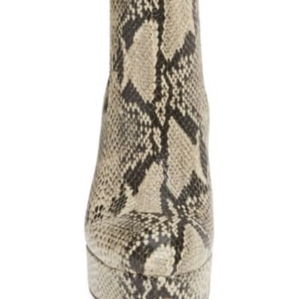 NIB Sam Edelman Abella platform boot